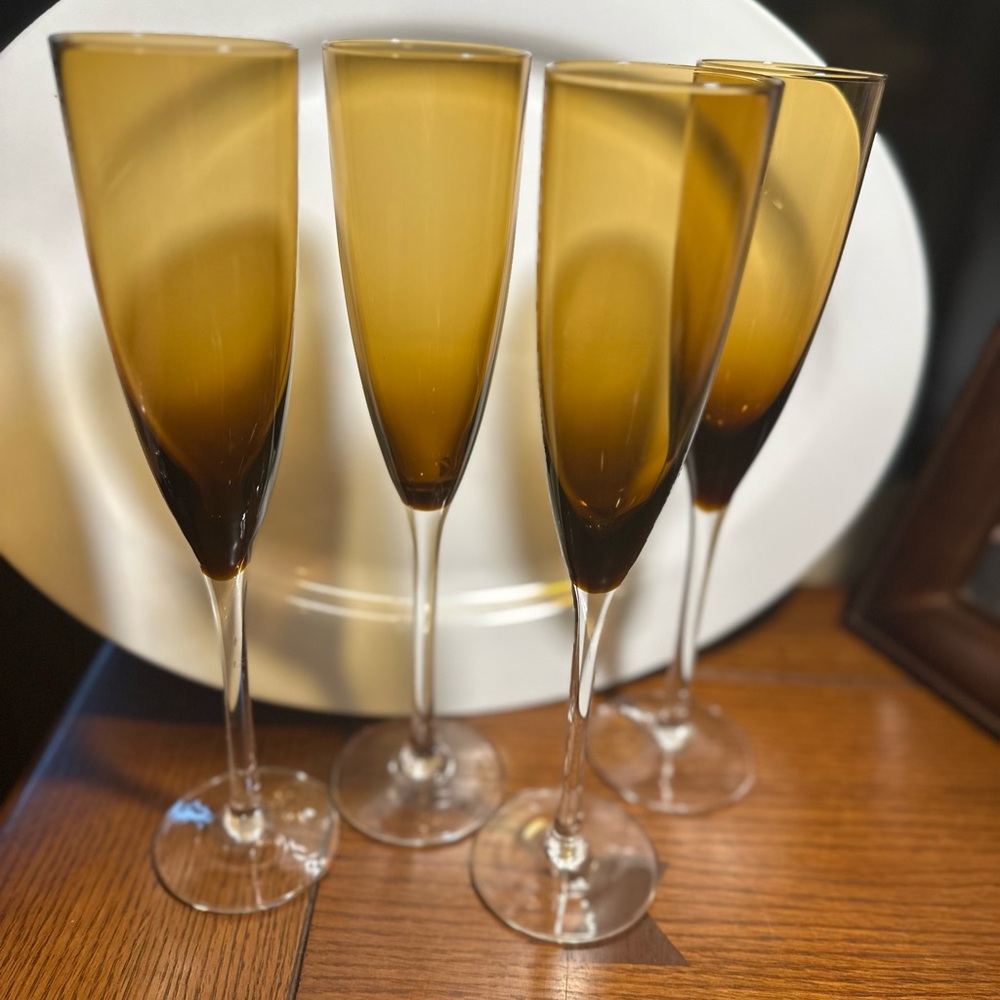 Elegant Amber Champagne Flutes Set